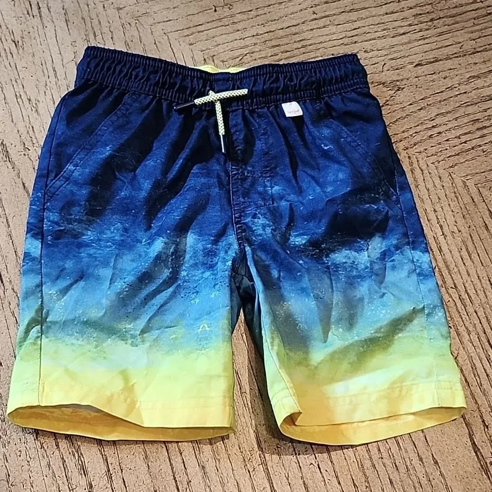Cat & Jack 4/5 swimming shorts new never worn
